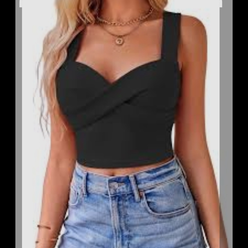 VIDUSSA Twist Front  black Crop Top, Size L.  NWT